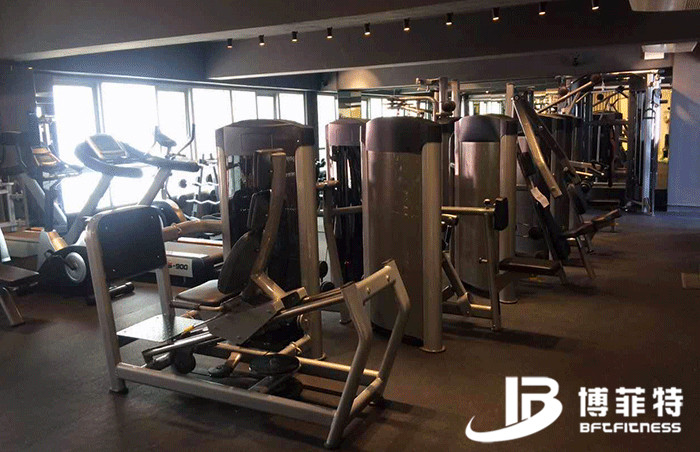 黄色软件app大全免费下载2023健身器材案例 香港客户的健身房图片