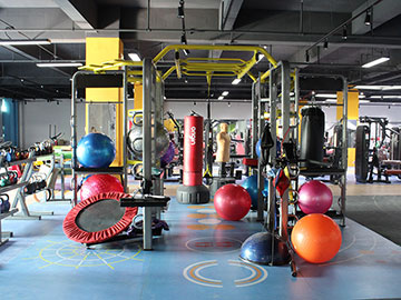 黄色软件app大全免费下载2023健身器材公司展厅实拍图片8